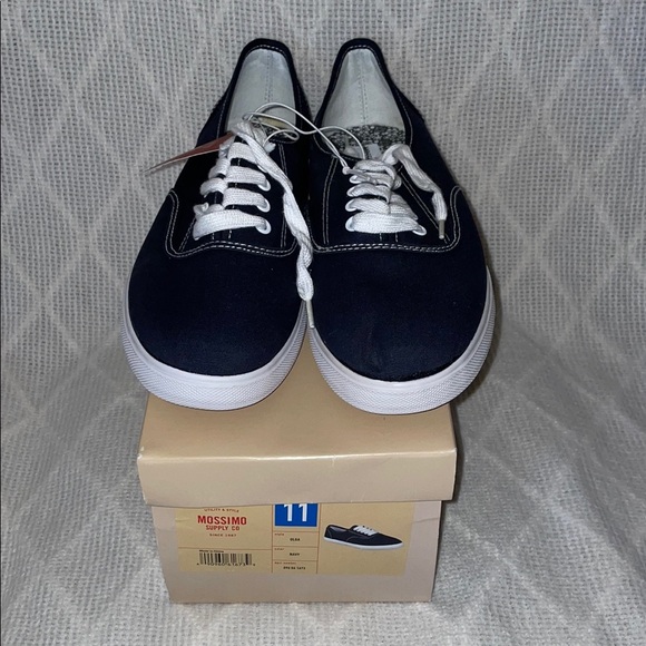 NIB Mossimo Supply Co. Women’s Dark Blue Sneakers. Size 11. - Picture 3 of 6